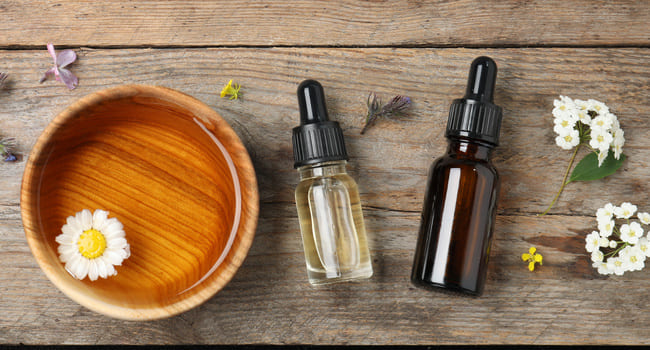 アロマセラピー & ナチュラルケア Pure Essences - Aromatherapy